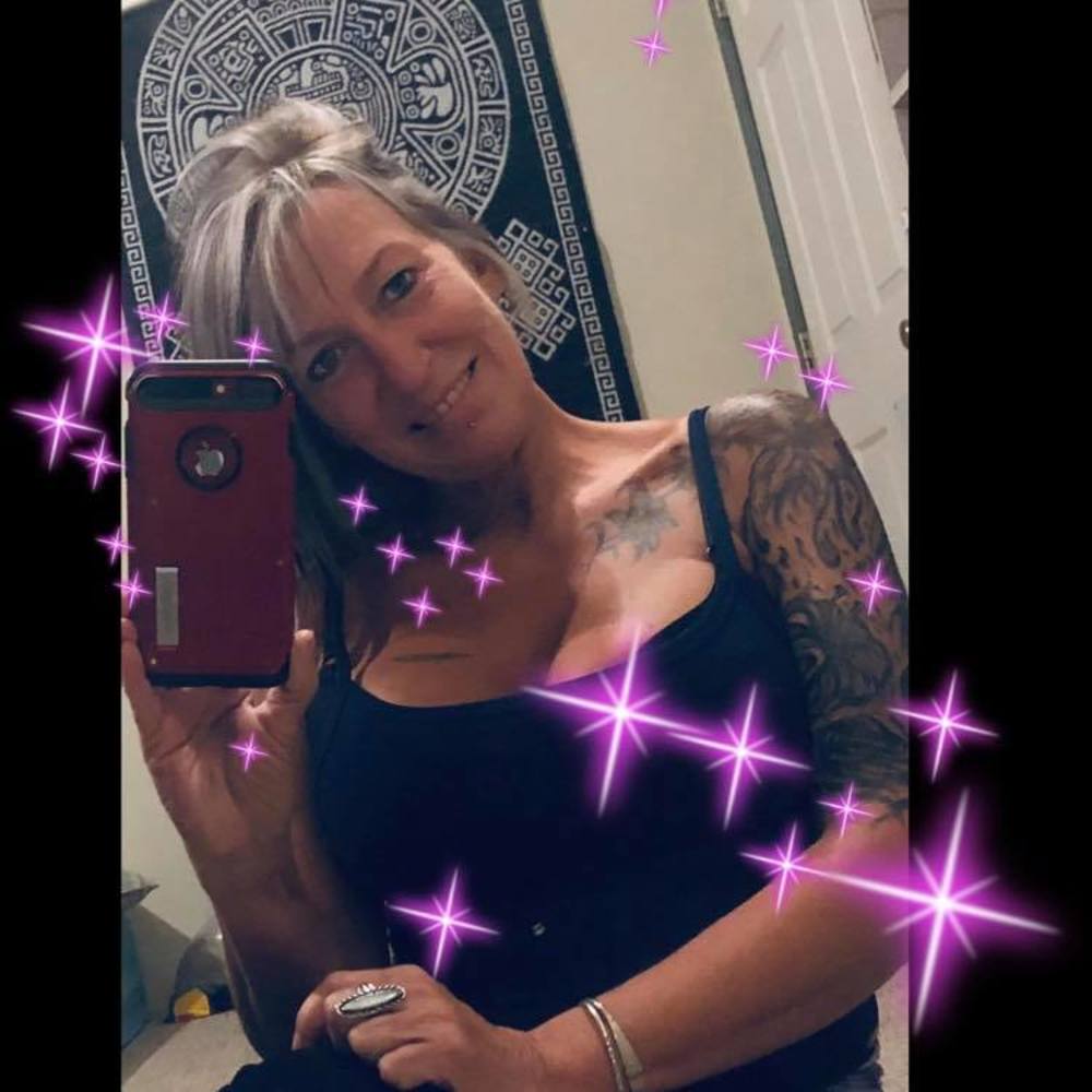 Meet your Posher, Stacy